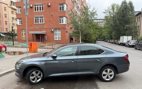 Skoda Superb III рестайлинг, 2016 год, 1 990 000 рублей, 2 фотография