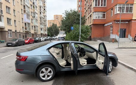 Skoda Superb III рестайлинг, 2016 год, 1 990 000 рублей, 7 фотография