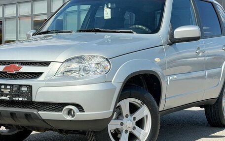 Chevrolet Niva I рестайлинг, 2013 год, 765 000 рублей, 3 фотография