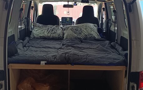 Nissan NV200, 2016 год, 1 700 000 рублей, 13 фотография