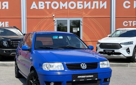 Volkswagen Polo III рестайлинг, 2000 год, 220 000 рублей, 3 фотография