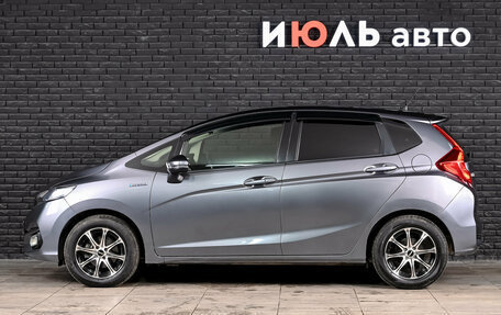 Honda Fit III, 2018 год, 1 320 000 рублей, 7 фотография