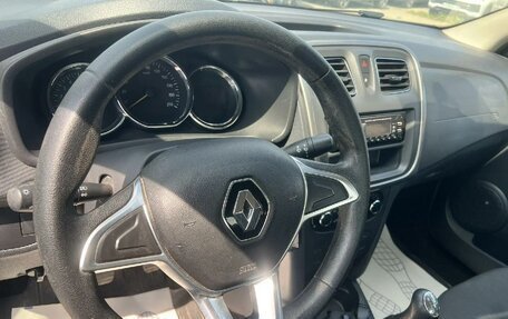 Renault Logan II, 2019 год, 709 000 рублей, 10 фотография
