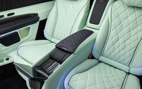 Mercedes-Benz V-Класс, 2025 год, 45 950 000 рублей, 27 фотография
