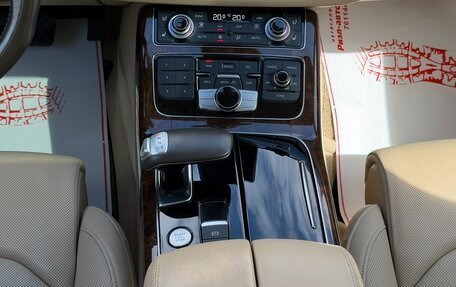 Audi A8, 2015 год, 2 590 000 рублей, 13 фотография
