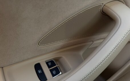 Audi A8, 2015 год, 2 590 000 рублей, 39 фотография