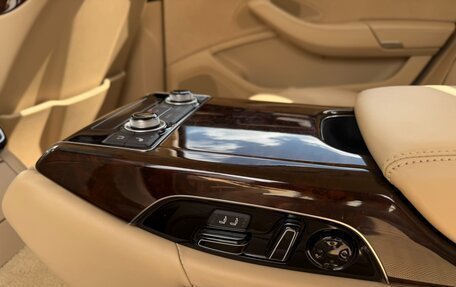 Audi A8, 2015 год, 2 590 000 рублей, 34 фотография