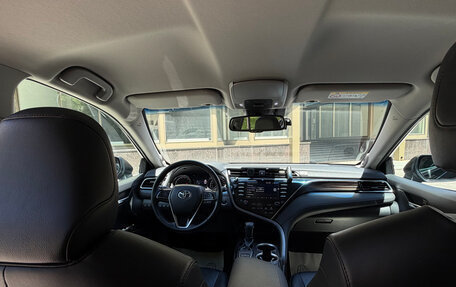 Toyota Camry, 2019 год, 2 580 000 рублей, 10 фотография