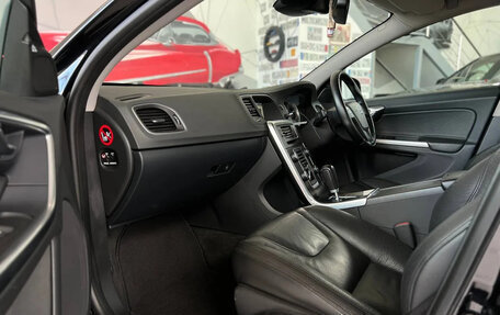Volvo V60 I, 2011 год, 1 050 000 рублей, 8 фотография