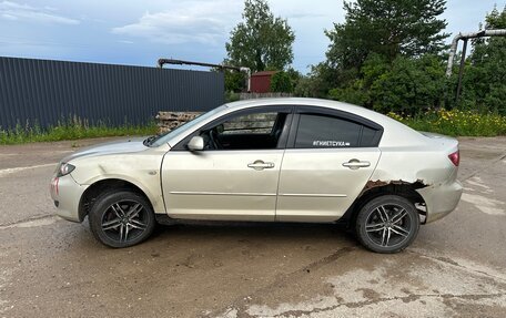 Mazda 3, 2004 год, 210 000 рублей, 2 фотография