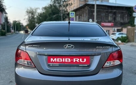 Hyundai Solaris II рестайлинг, 2011 год, 850 000 рублей, 10 фотография