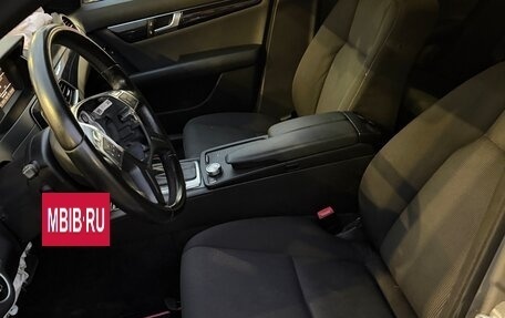 Mercedes-Benz C-Класс, 2012 год, 500 000 рублей, 13 фотография