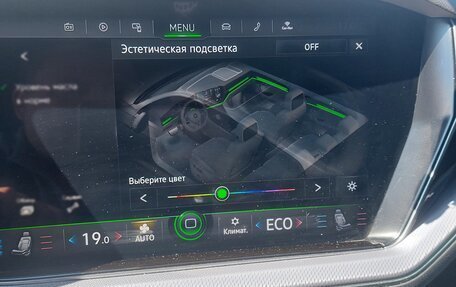 Volkswagen Touareg III, 2019 год, 5 000 000 рублей, 24 фотография