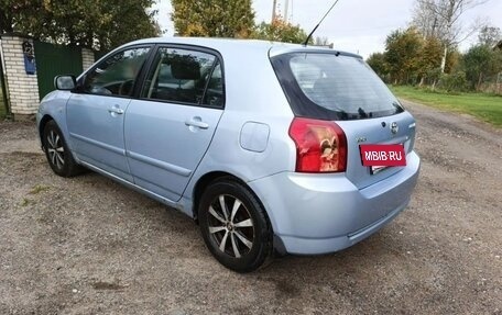 Toyota Corolla, 2005 год, 310 000 рублей, 3 фотография