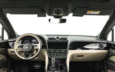 Bentley Bentayga I, 2025 год, 23 500 000 рублей, 8 фотография