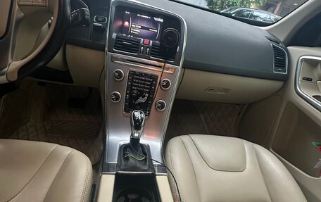 Volvo XC60 II, 2017 год, 2 400 000 рублей, 8 фотография