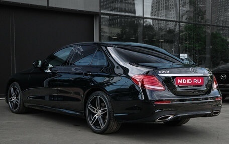 Mercedes-Benz E-Класс, 2017 год, 3 650 000 рублей, 6 фотография