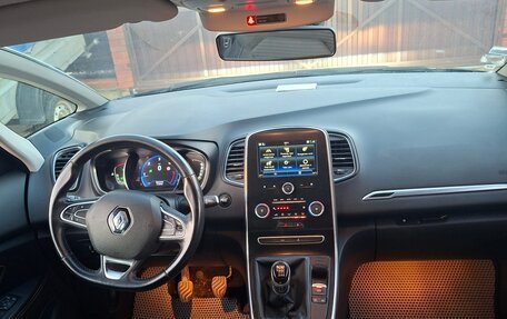 Renault Scenic IV, 2018 год, 1 550 000 рублей, 11 фотография