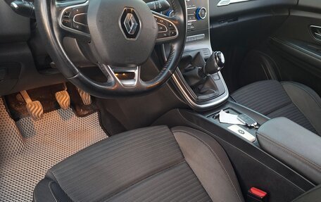 Renault Scenic IV, 2018 год, 1 550 000 рублей, 12 фотография
