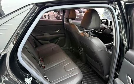 Hyundai Elantra, 2022 год, 1 083 000 рублей, 12 фотография