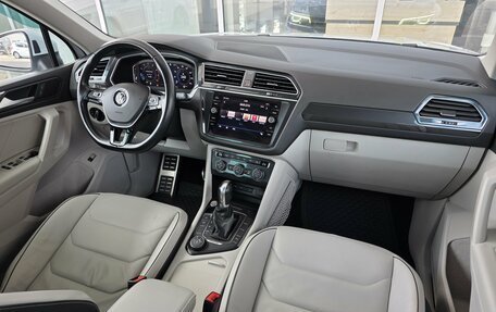 Volkswagen Tiguan II, 2019 год, 2 699 000 рублей, 5 фотография