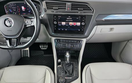 Volkswagen Tiguan II, 2019 год, 2 699 000 рублей, 8 фотография