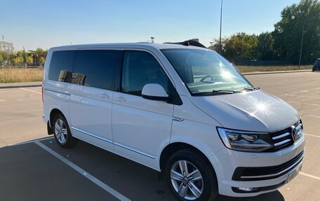 Volkswagen Caravelle T6 рестайлинг, 2018 год, 3 500 000 рублей, 36 фотография