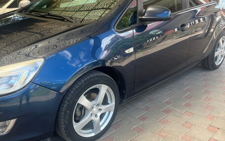 Opel Astra J, 2012 год, 660 000 рублей, 5 фотография