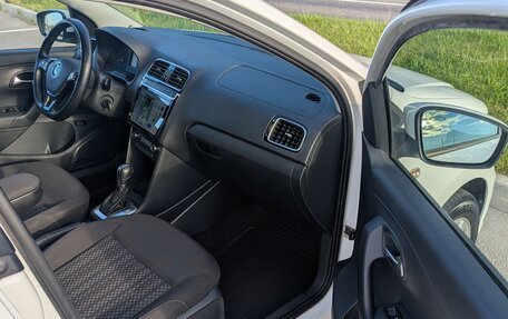 Volkswagen Polo VI (EU Market), 2016 год, 1 150 000 рублей, 12 фотография