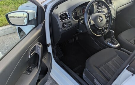 Volkswagen Polo VI (EU Market), 2016 год, 1 150 000 рублей, 9 фотография