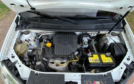 Renault Logan II, 2021 год, 780 000 рублей, 14 фотография