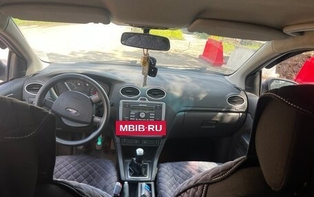 Ford Focus II рестайлинг, 2006 год, 250 000 рублей, 10 фотография