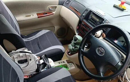 Toyota Corolla Spacio II, 2002 год, 450 000 рублей, 12 фотография