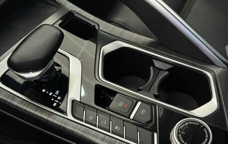 Geely Tugella FY11, 2022 год, 2 699 900 рублей, 8 фотография