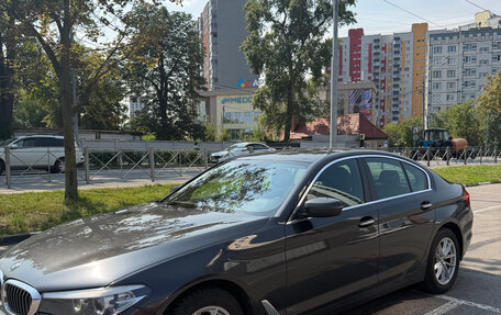 BMW 5 серия, 2018 год, 3 200 000 рублей, 2 фотография