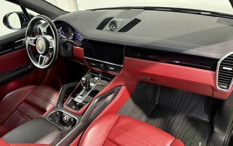 Porsche Cayenne III, 2020 год, 8 199 800 рублей, 3 фотография