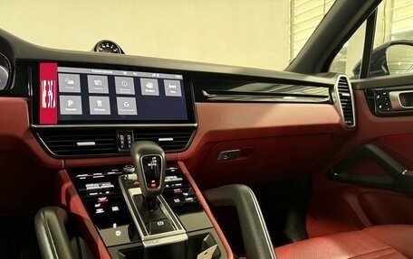 Porsche Cayenne III, 2020 год, 8 199 800 рублей, 13 фотография