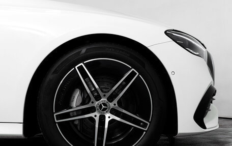 Mercedes-Benz E-Класс, 2024 год, 9 250 000 рублей, 28 фотография