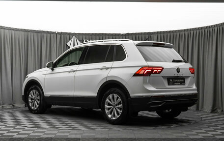 Volkswagen Tiguan II, 2021 год, 3 550 000 рублей, 4 фотография
