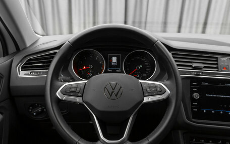 Volkswagen Tiguan II, 2021 год, 3 550 000 рублей, 10 фотография