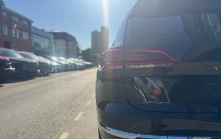 Volkswagen Touareg III, 2019 год, 4 200 000 рублей, 9 фотография