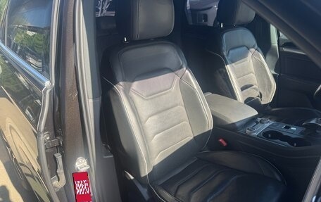 Volkswagen Touareg III, 2019 год, 4 200 000 рублей, 14 фотография