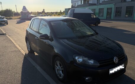 Volkswagen Golf VI, 2011 год, 399 999 рублей, 2 фотография