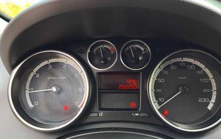 Peugeot 308 II, 2011 год, 535 000 рублей, 30 фотография