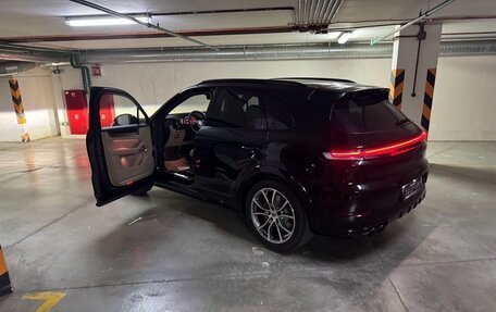 Porsche Cayenne III, 2026 год, 27 000 000 рублей, 10 фотография
