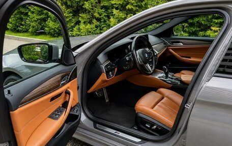 BMW 5 серия, 2021 год, 4 850 000 рублей, 6 фотография