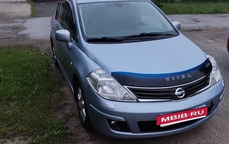 Nissan Tiida, 2010 год, 680 000 рублей, 2 фотография