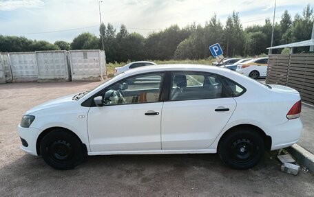 Volkswagen Polo VI (EU Market), 2013 год, 390 000 рублей, 2 фотография