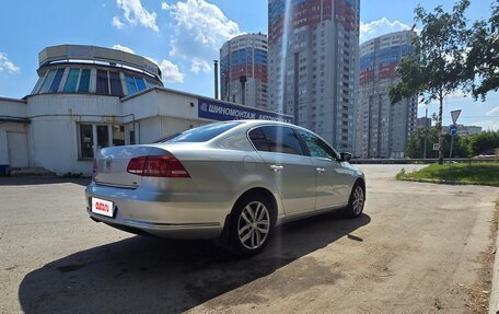 Volkswagen Passat B7, 2011 год, 990 000 рублей, 4 фотография
