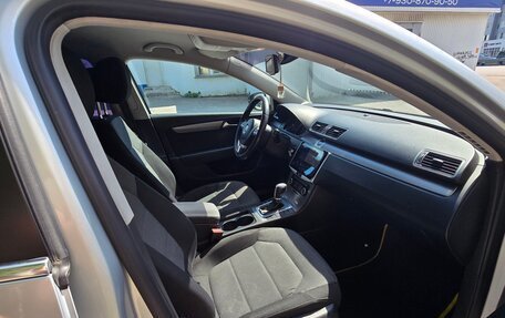 Volkswagen Passat B7, 2011 год, 990 000 рублей, 8 фотография